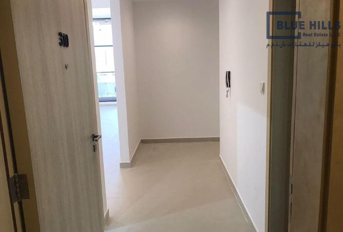 54934402 - Property Image 2