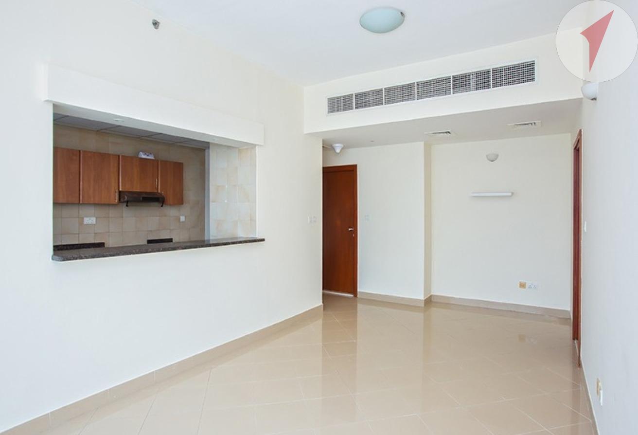 Spacious l Huge Layout l Vacant Soon photo 5