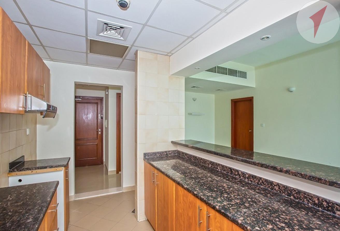 Spacious l Huge Layout l Vacant Soon photo 9