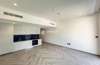 Apartment - 1 Bedroom - 1 Bathroom for sale in Peninsula Three - Peninsula - Business Bay - Dubai