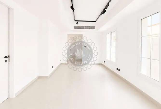 136551486 - Property Image 2