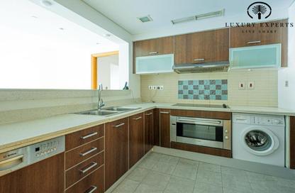 Apartment - 2 Bedrooms - 3 Bathrooms for rent in Marina Residences 5 - Marina Residences - Palm Jumeirah - Dubai