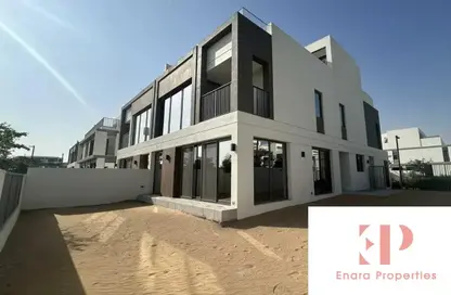 شقة - 5 غرف نوم - 6 حمامات للايجار في اورا - تلال الغاف - دبي