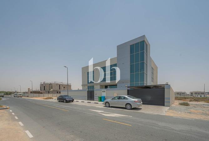 128352646 - Property Main Image