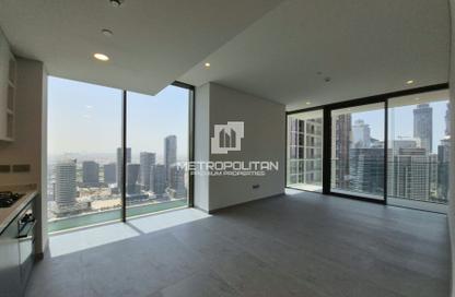 Apartment - 1 - 1 for rent in Peninsula Four - Peninsula - Business Bay - Dubai