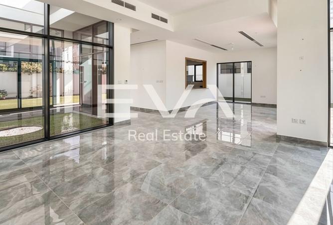 121545343 - Property Image 2