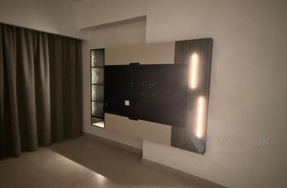 Apartment - 2 - 3 for rent in Montrose Residence B - Montrose Residence - Dubai Science Park - Dubai