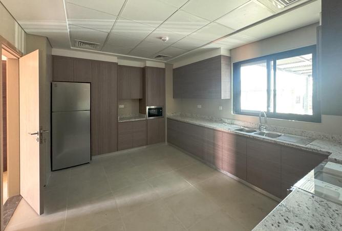 70270635 - Property Image 2