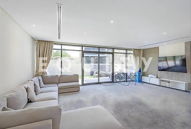 98688339 - Property Image 2