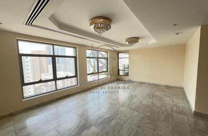Apartment - 3 - 4 for rent in Al Majaz 3 - Al Majaz - Sharjah