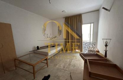 عمارة بالكامل - استوديو - 8 حمامات للايجار في مشروع النخيل - عجمان وسط المدينة - عجمان