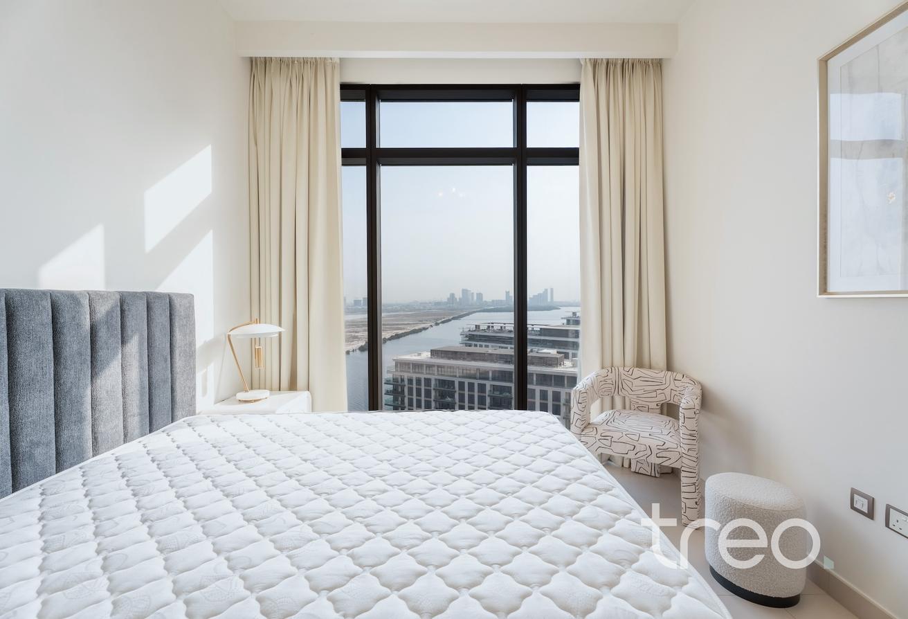 Skyline views | Maid room | Vacant photo 11