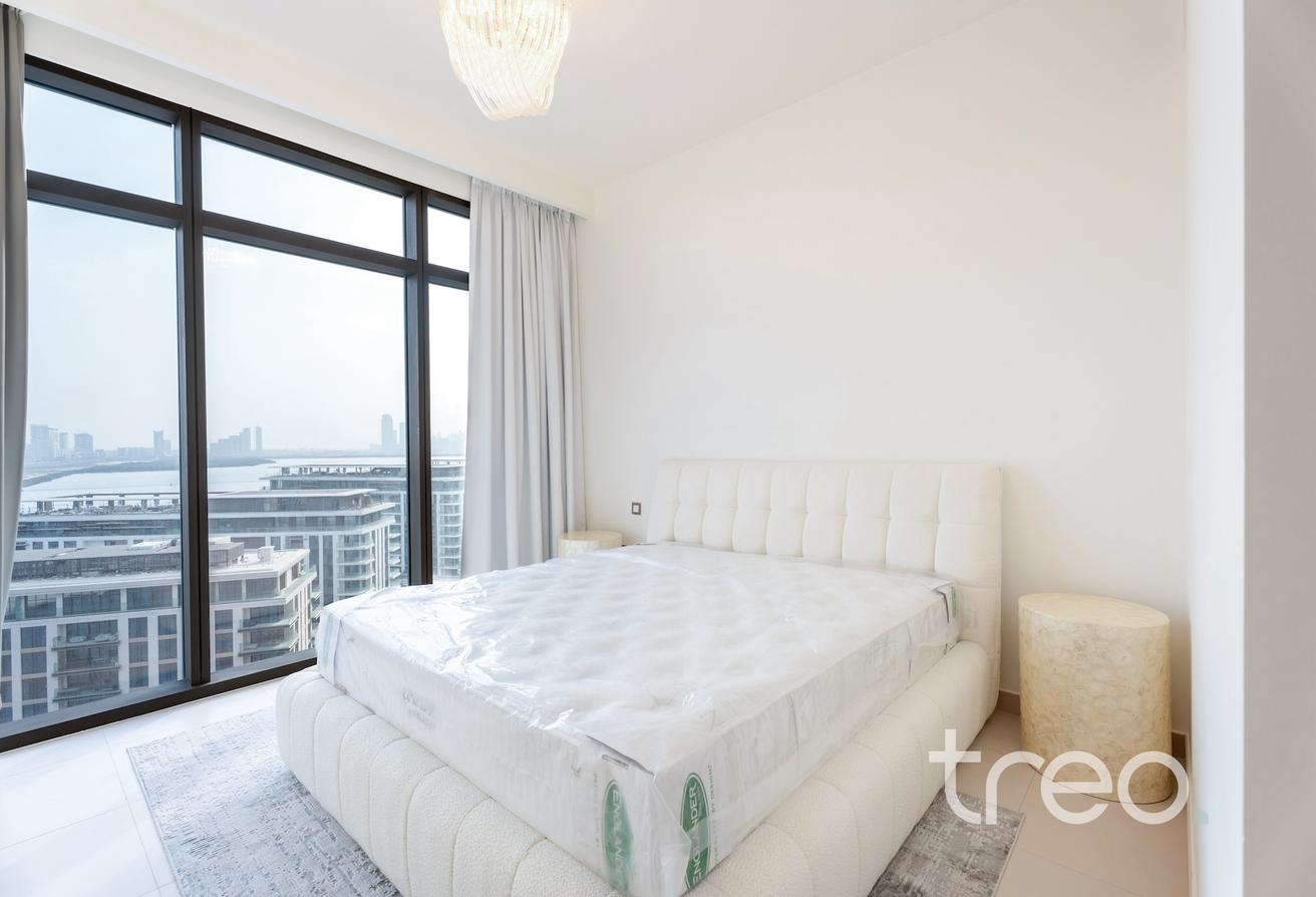 Skyline views | Maid room | Vacant photo 25