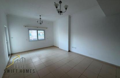 Apartment - 1 - 2 for rent in Mazaya 19 - Queue Point - Liwan - Dubai
