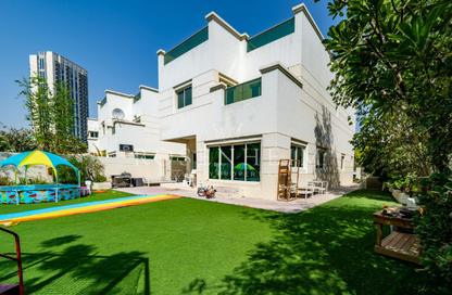 Villa - 4 Bedrooms - 5 Bathrooms for sale in Circle Villas - Jumeirah Village Circle - Dubai