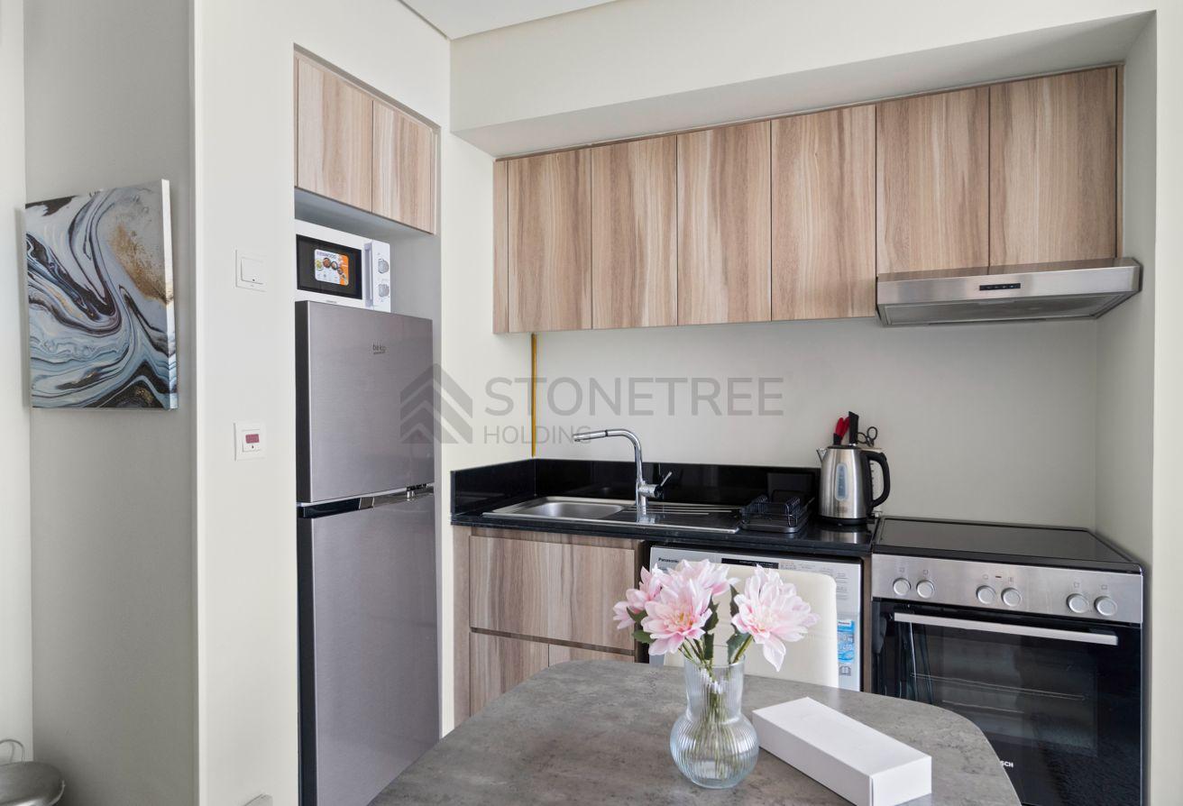 12 CHEQUES | Near Golf | High Floor photo 9
