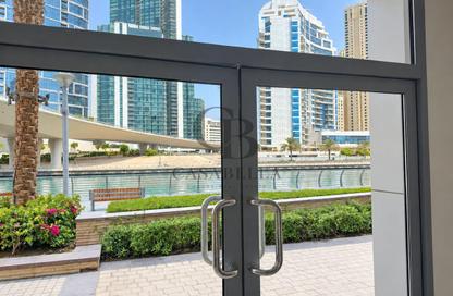 Retail - Studio - 1 for rent in Marina First Tower - Dubai Marina - Dubai
