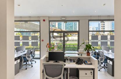 Retail - Studio - 1 for rent in Marina First Tower - Dubai Marina - Dubai Retail - Studio - 1 for rent in Marina First Tower - Dubai Marina - Dubai