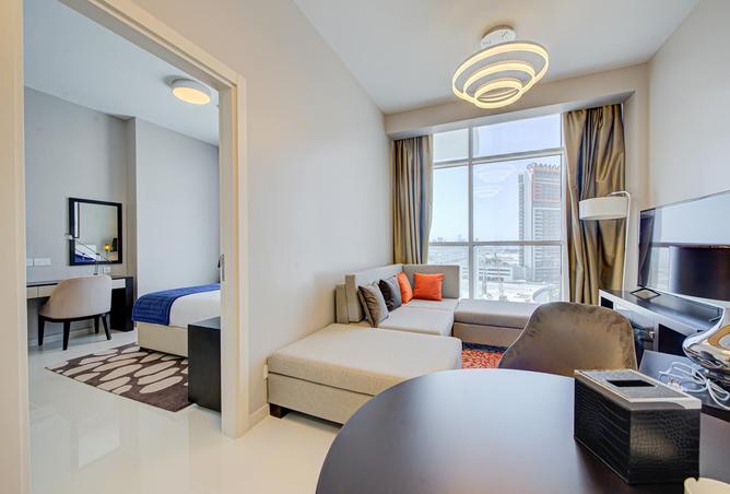 82378155 - Property Image 3