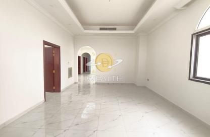 فيلا - 5 - 6 للايجار في حوشي 1 - حوشي - البادي - الشارقة فيلا - 5 - 6 للايجار في حوشي 1 - حوشي - البادي - الشارقة