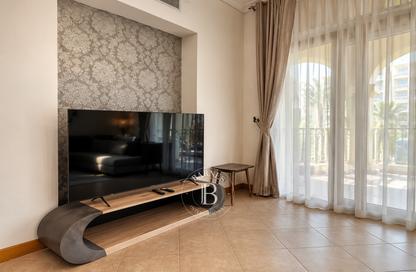 Apartment - 3 - 4 for rent in Al Nabat - Shoreline Apartments - Palm Jumeirah - Dubai