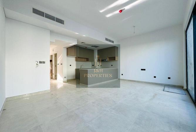 132033094 - Property Image 3