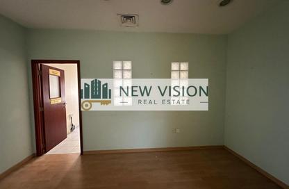 Office Space - Studio - 1 for rent in Al Majaz 1 - Al Majaz - Sharjah
