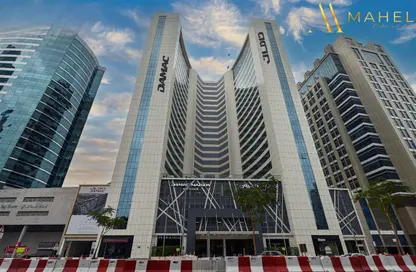 شقة - غرفة نوم - 2 حمامات للايجار في حافة الخليج - الخليج التجاري - دبي