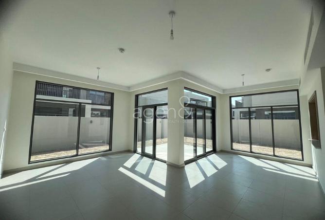 56961455 - Property Image 2