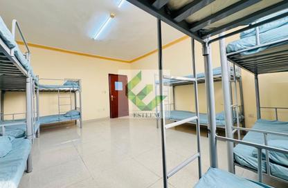 Labor Camp - Studio - 7+ Bathrooms for rent in M-33 - Mussafah Industrial Area - Mussafah - Abu Dhabi
