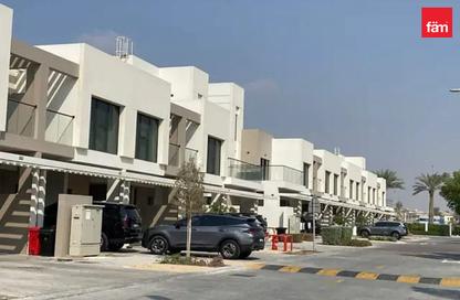 Townhouse - 3 - 3 for rent in Park Residence 1 - Park Residences - Damac Hills - Dubai