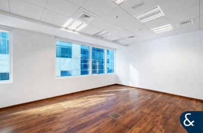 Office Space - Studio for rent in Bay Square Building 12 - Bay Square - Business Bay - Dubai