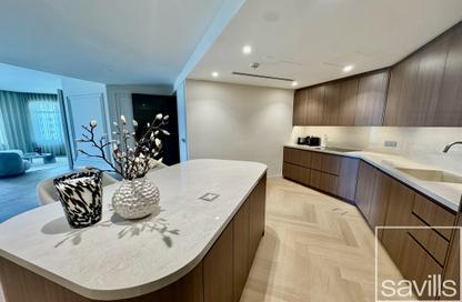 Apartment - 3 Bedrooms - 4 Bathrooms for sale in Al Dabas - Shoreline Apartments - Palm Jumeirah - Dubai
