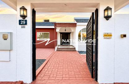 Villa - 3 - 4 for rent in Mirdif Villas - Mirdif - Dubai