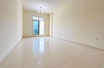 Apartment - 1 Bathroom for rent in Al Warqa'a 1 Building - Al Warqa'a 1 - Al Warqa'a - Dubai