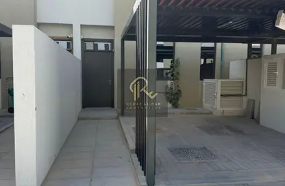تاون هاوس - 2 غرف نوم - 3 حمامات للبيع في مساكن نسمه - ّالطي - الشارقة