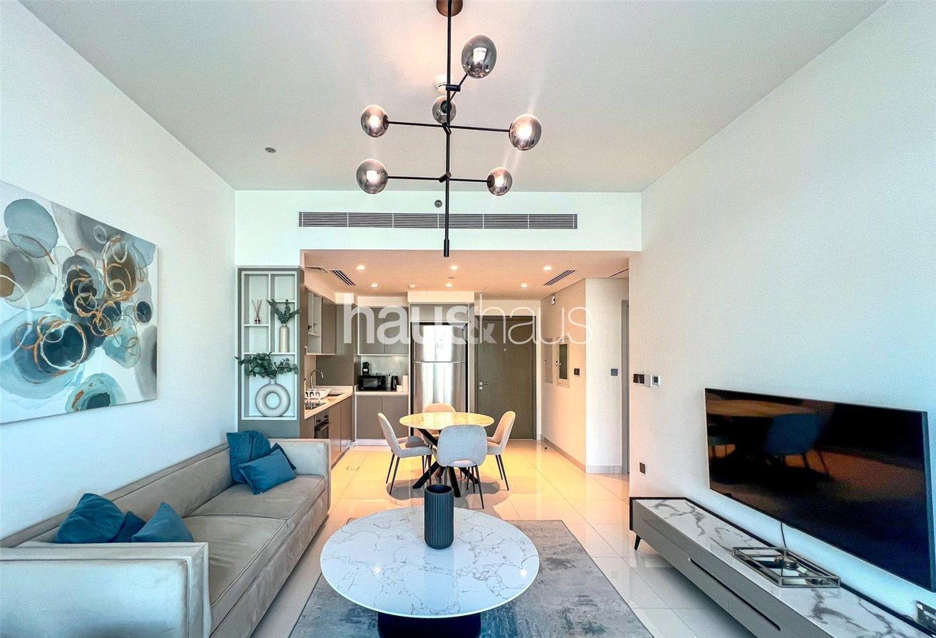 Large Layout | Marina & Sea Views | Chiller Free photo 3