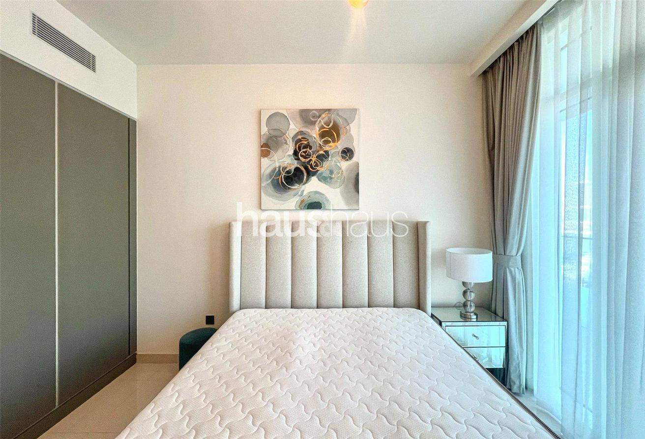 Large Layout | Marina & Sea Views | Chiller Free photo 6