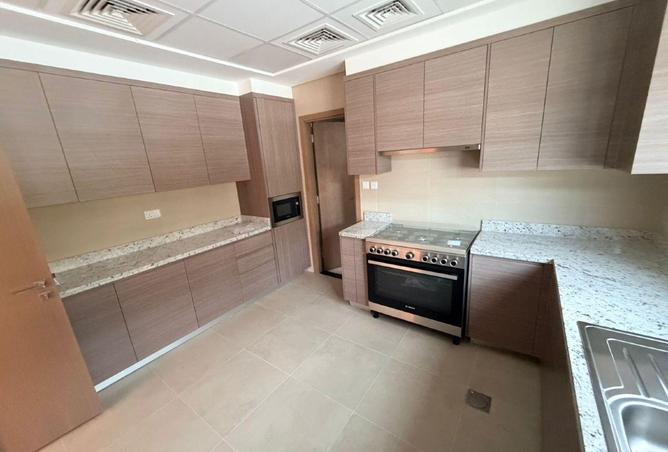 71528154 - Property Image 3