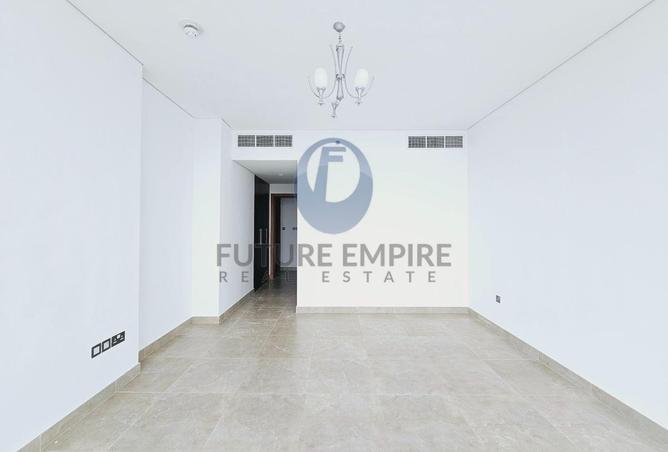 119021305 - Property Image 3