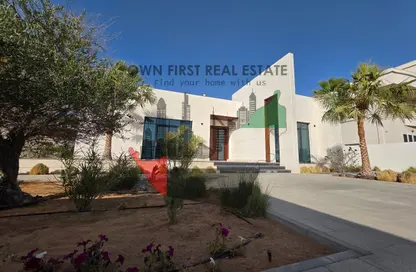 فيلا - 4 غرف نوم - 6 حمامات للايجار في الخوانيج 1 - الخوانيج - دبي