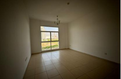 Apartment - 2 Bedrooms - 3 Bathrooms for sale in Mazaya 11 - Queue Point - Liwan - Dubai Apartment - 2 Bedrooms - 3 Bathrooms for sale in Mazaya 11 - Queue Point - Liwan - Dubai