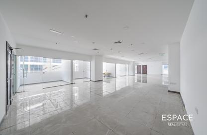 Office Space - Studio for rent in Bay Square Building 7 - Bay Square - Business Bay - Dubai