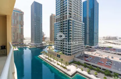 Apartment - 1 Bedroom - 3 Bathrooms for rent in Lake View Tower - JLT Cluster B - Jumeirah Lake Towers - Dubai