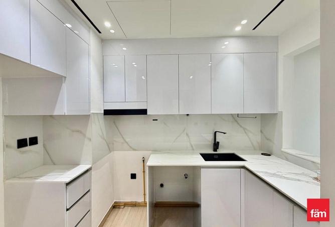 76162408 - Property Image 3