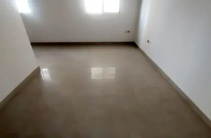 مكتب - 2 غرف نوم - 1 حمام للايجار في مبني الوحدة - المجاز 2 - المجاز - الشارقة مكتب - 2 غرف نوم - 1 حمام للايجار في مبني الوحدة - المجاز 2 - المجاز - الشارقة