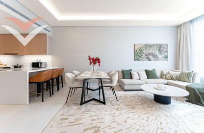 Apartment - 1 - 2 for rent in The Palm Tower - Palm Jumeirah - Dubai