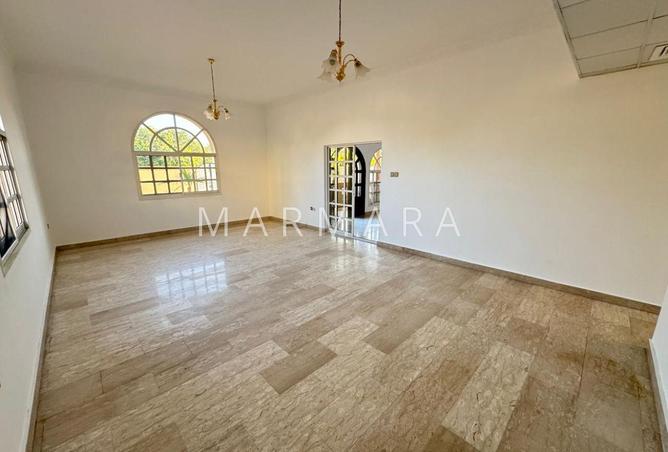 61701728 - Property Image 3