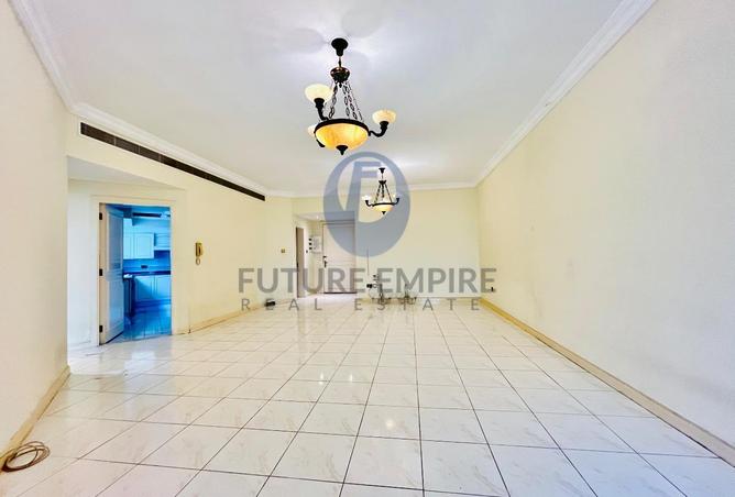 74641779 - Property Image 3