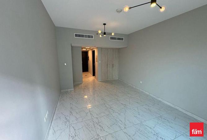 74231703 - Property Main Image